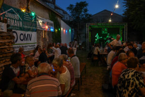 Open-Air-Konzert der Johnny Kiss Band